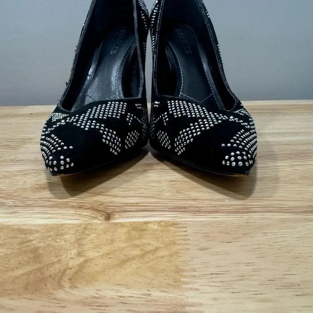 Charles David Pumps Womens 8 Black‎ Pact Heels Studs Going Out Pointed Toe
